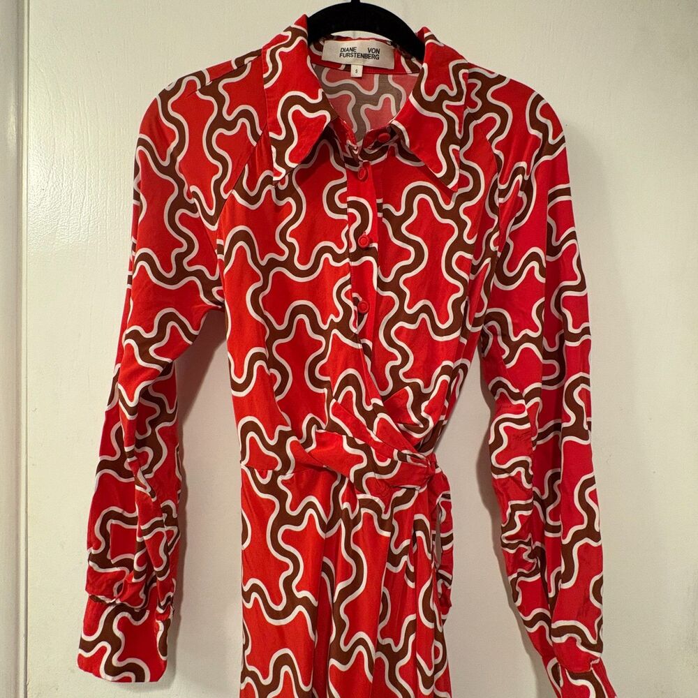 Diane Von Furstenberg Red and White Long Sleeve Dress - Picture 4 of 12